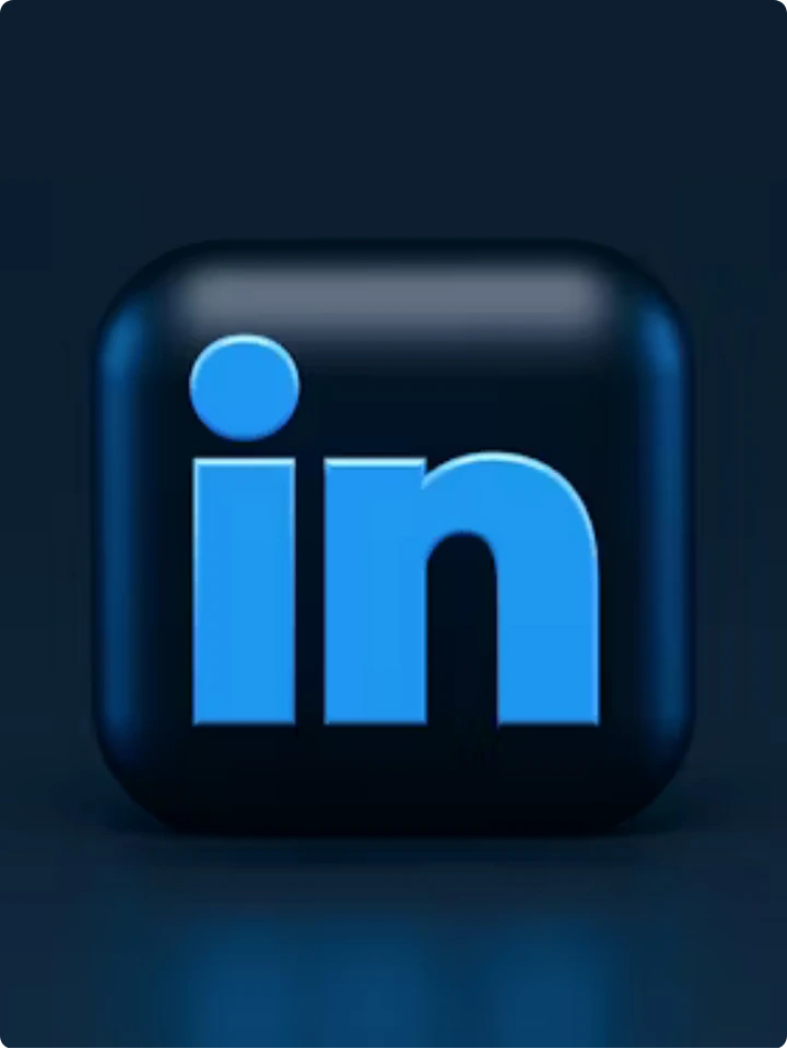 Outcome-coaching-differences-between-LinkedIn-and-resumes